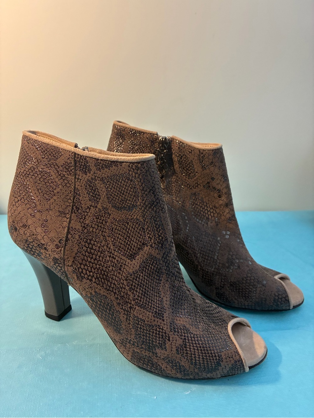 MARCHEZ VOUS Italy Women’s Brown Snake-Print Peeptoe Ankle Boots Size 7